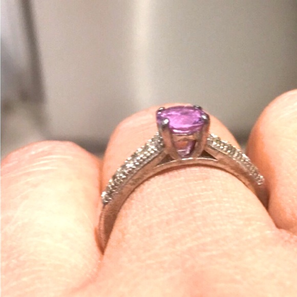 Jewelry - Alexandrite Purple stone changes colour in different lights with small c…